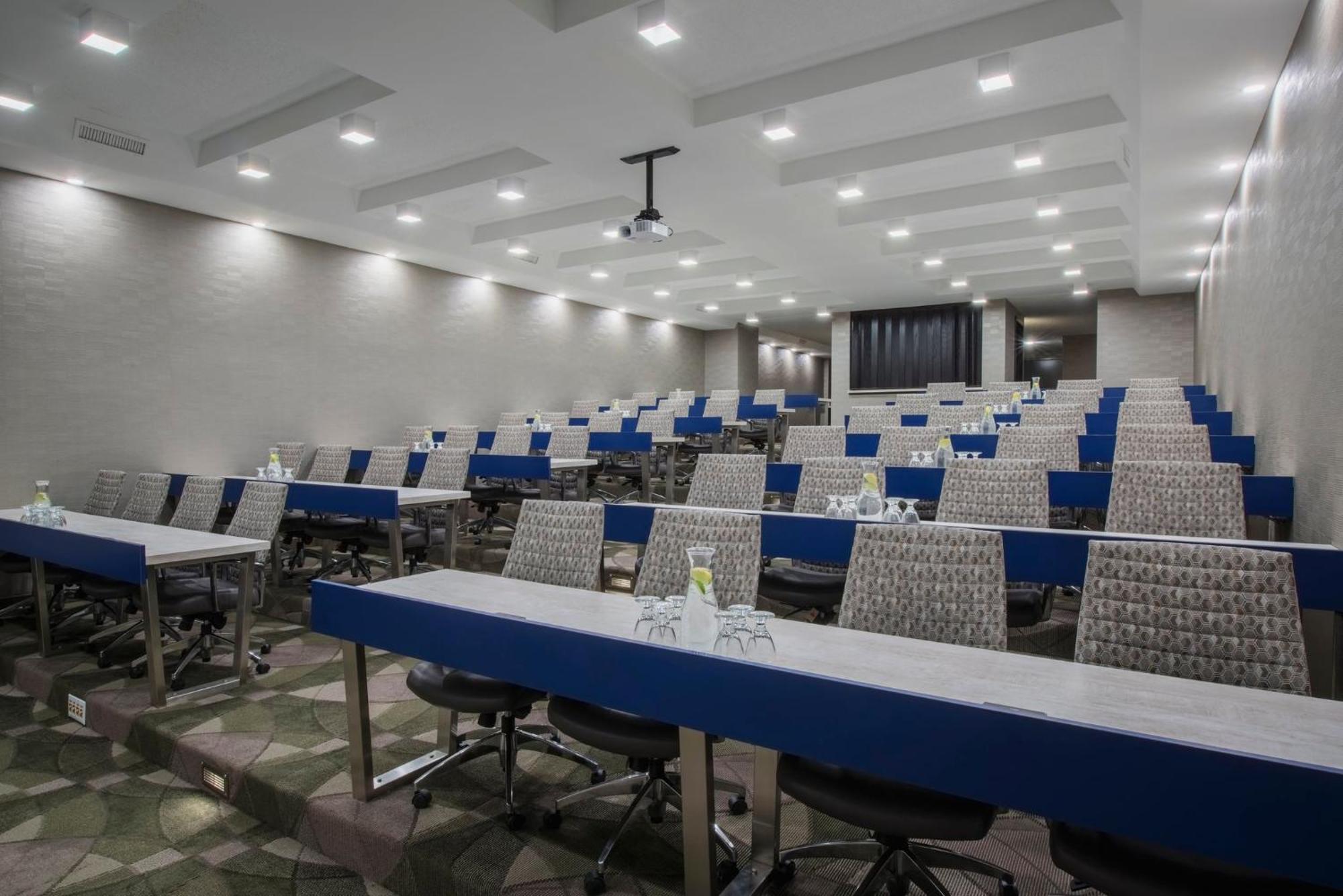 Holiday Inn Winnipeg-South By Ihg Exterior foto